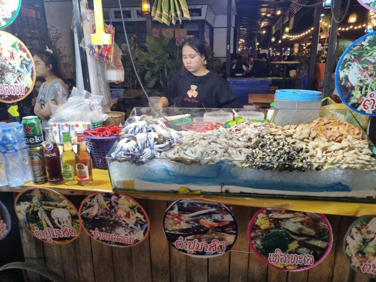 Khampiane1 Hotel Ban Nongdouang Kültér fotó