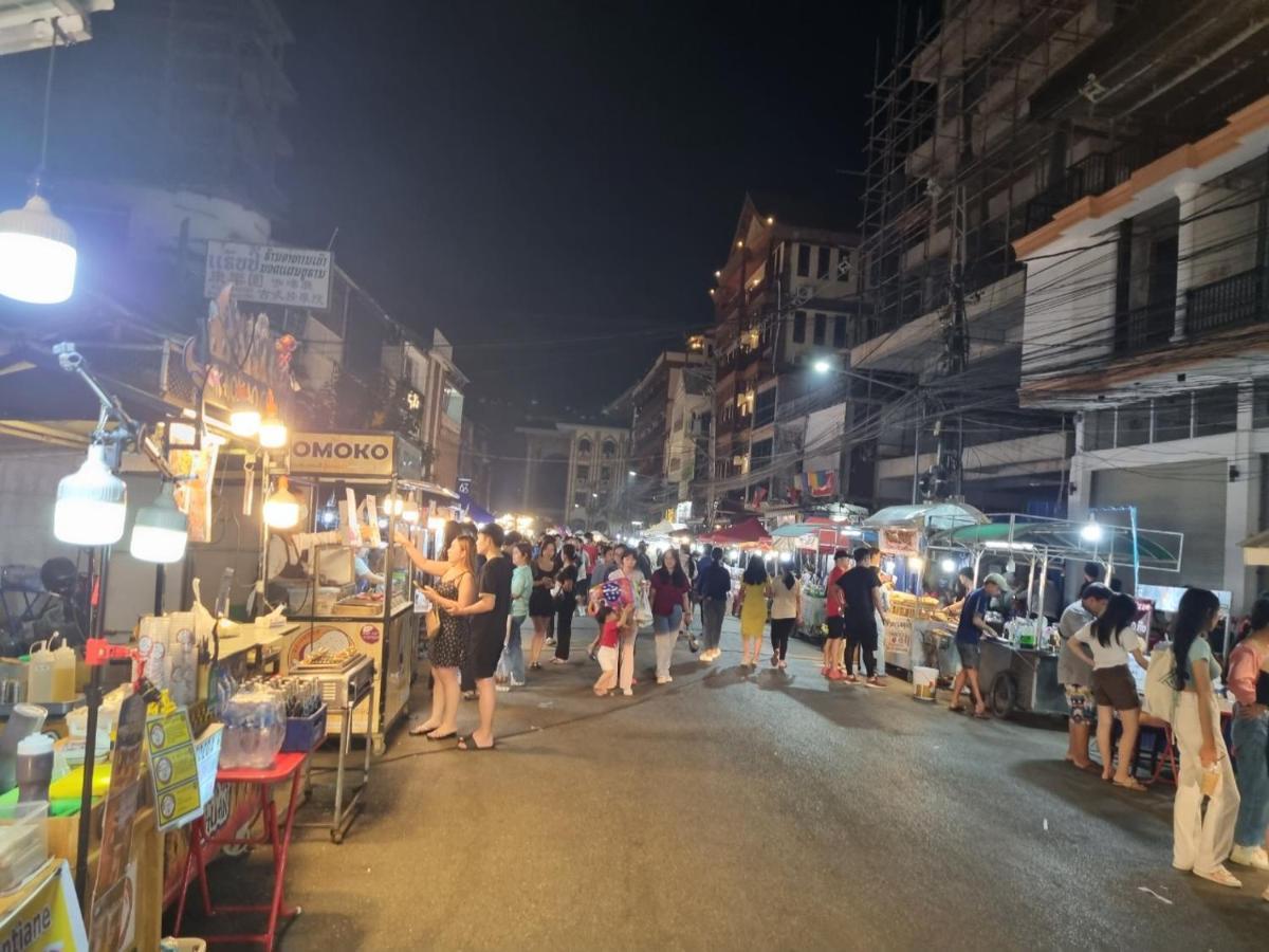 Khampiane1 Hotel Ban Nongdouang Kültér fotó