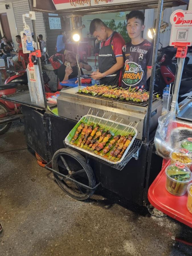 Khampiane1 Hotel Ban Nongdouang Kültér fotó